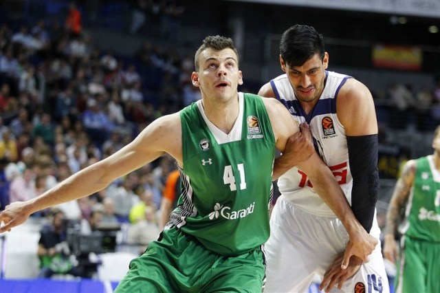 ante-zizic-darussafaka-dogus-istanbul-eb16.jpg