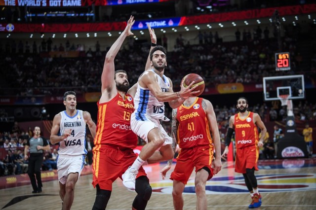 Facu Campazzo en la final del Mundial 2019 - España y Argentina