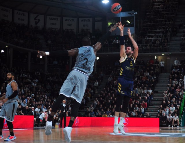 Rudy fernandez Asvel